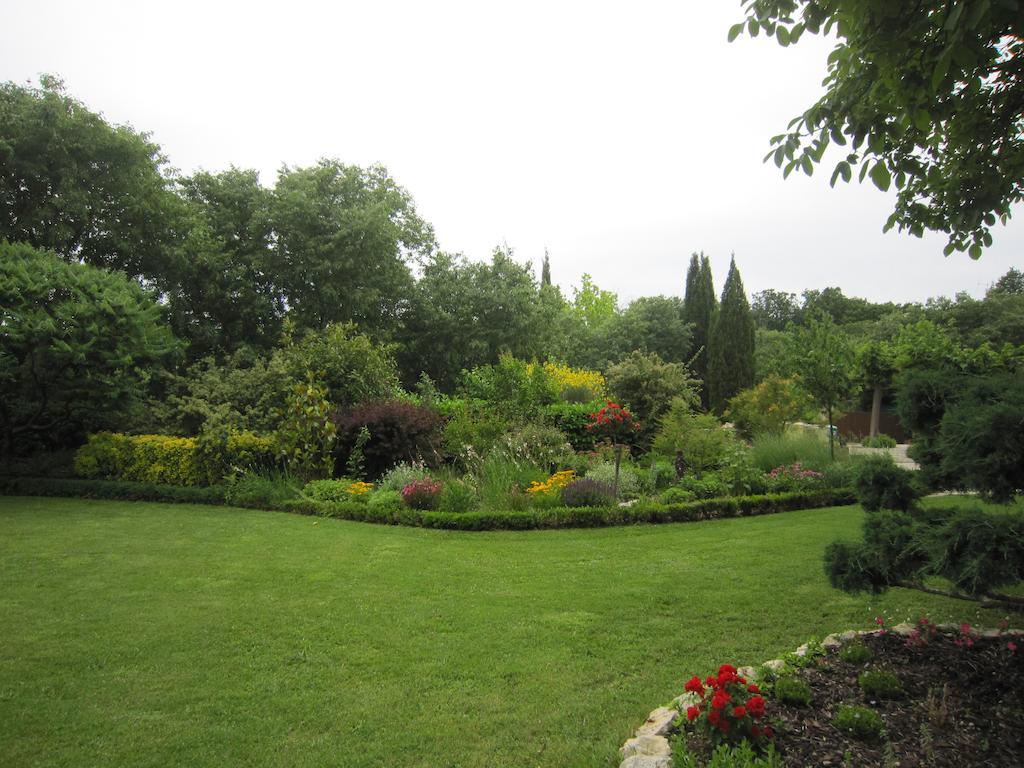 Bed and Breakfast La Frandomiere Saint-Martin-de-Londres Экстерьер фото
